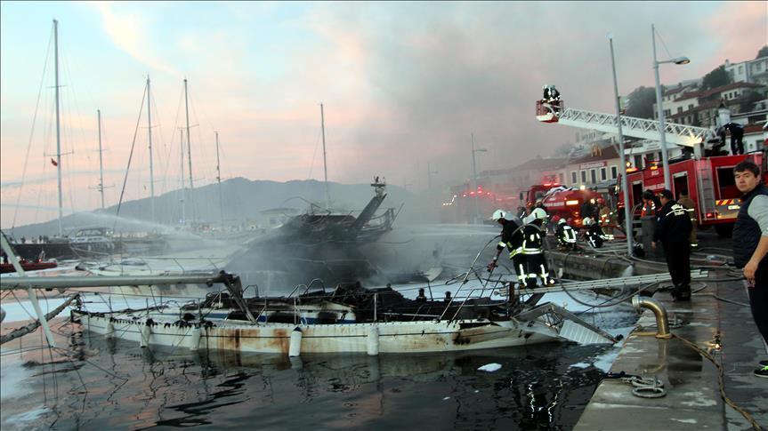 Fire in Marmaris marina leaves one dead and one injured